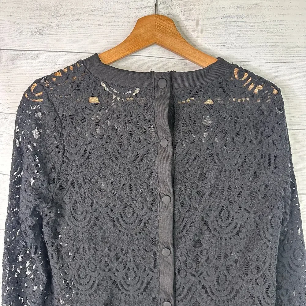 Banana Republic Lace Sweater Womens Medium Black Button Back Layering Top Lace
